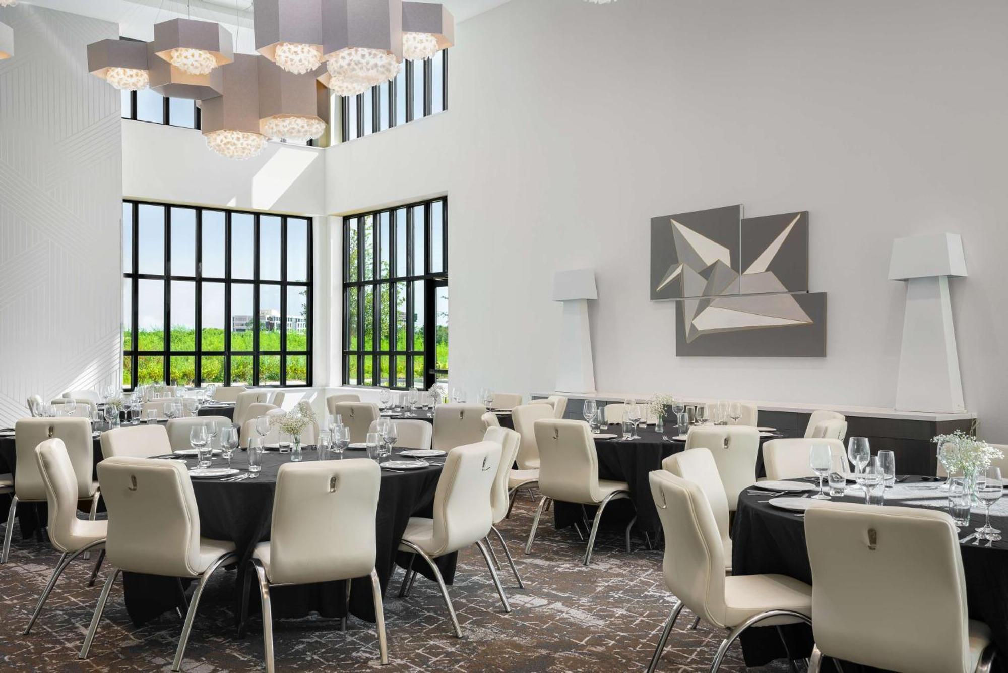Hilton Garden Inn Orlando I-4 Millenia Blvd Mall Exterior foto